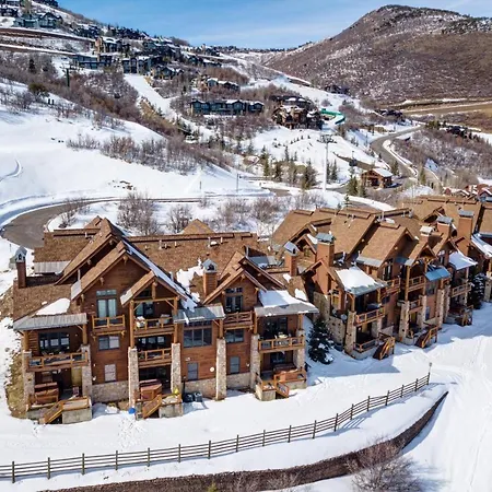 Snownest Villa